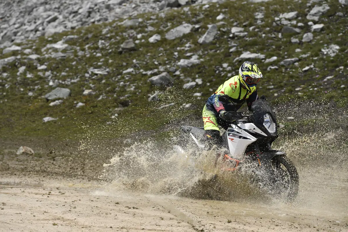 KTM 1090 Adventure R Test. L'endurona sogna i rally (25)