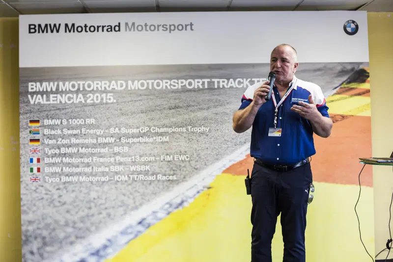 "Berti" Hauser illustra i dettagli tecnici del programma HP Race Support