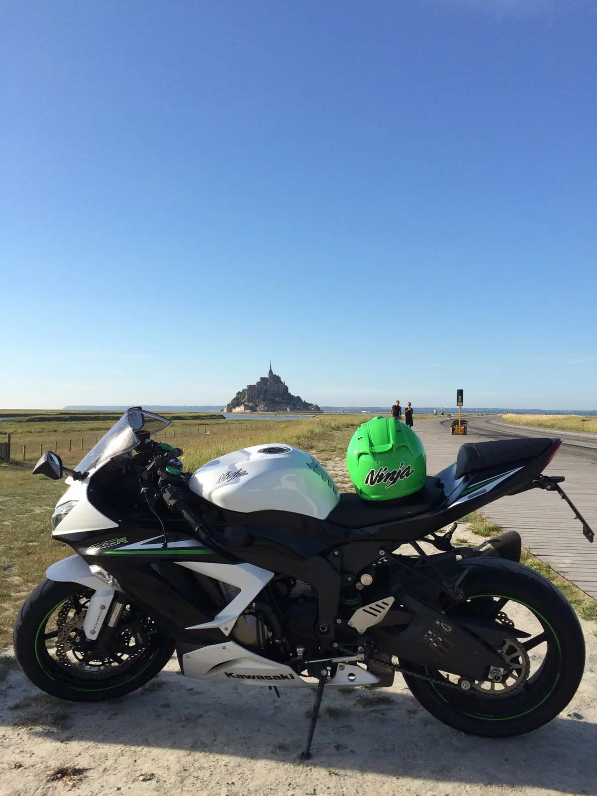 In Normandia con la Kawasaki Ninja 636 (10)