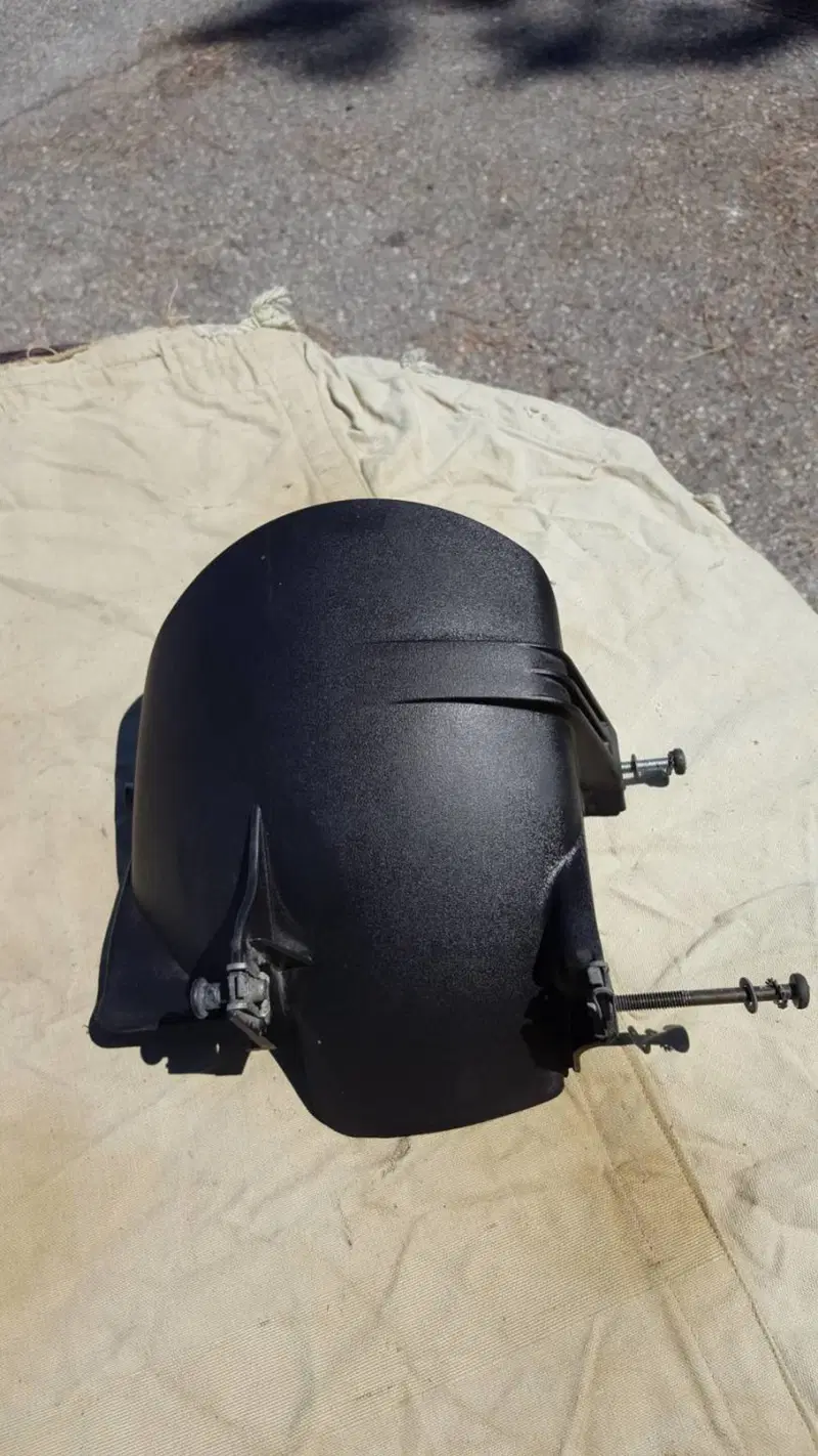 Parafango Post MP3 250 Piaggio