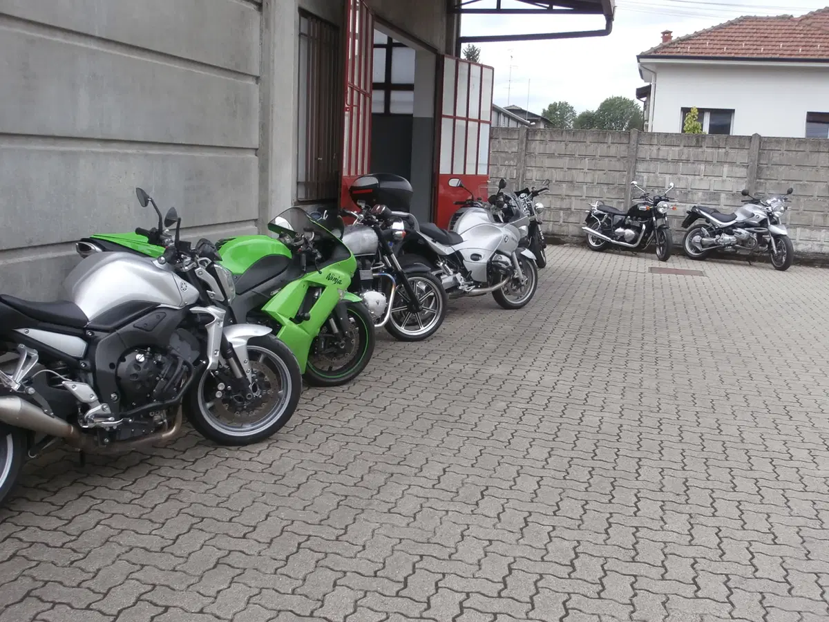 Somma Moto: quando dalla passione nasce un progetto vincente (5)