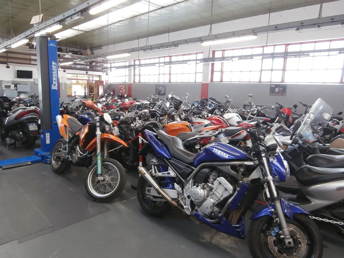Somma Moto: quando dalla passione nasce un progetto vincente (6)