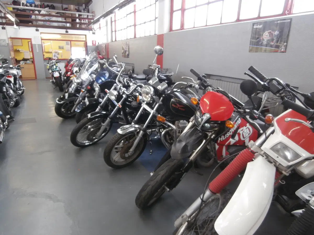 Somma Moto: quando dalla passione nasce un progetto vincente (8)