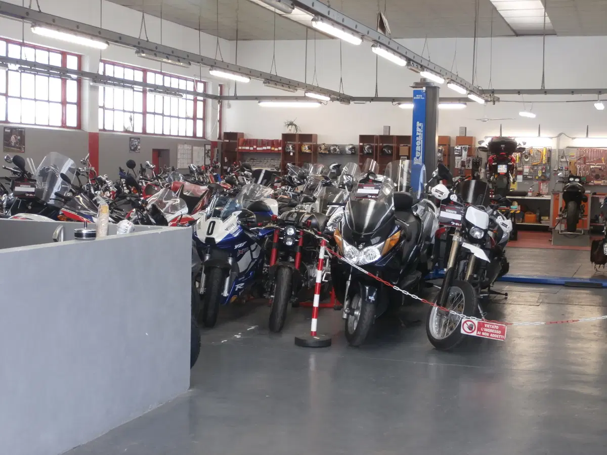 Somma Moto: quando dalla passione nasce un progetto vincente (10)