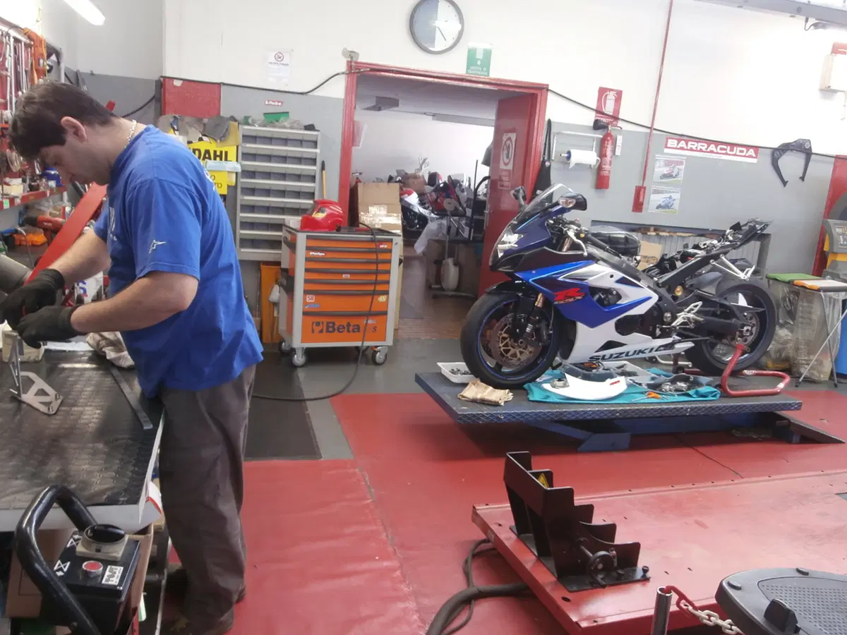 Somma Moto: quando dalla passione nasce un progetto vincente (24)