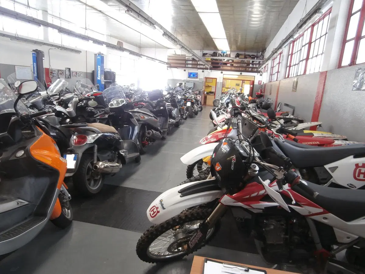 Somma Moto: quando dalla passione nasce un progetto vincente (28)