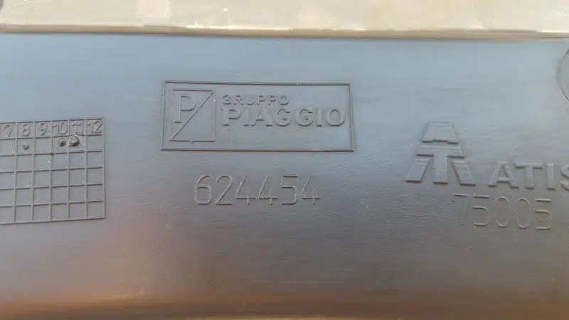 Carenatura Posteriore MP3 Piaggio (2)
