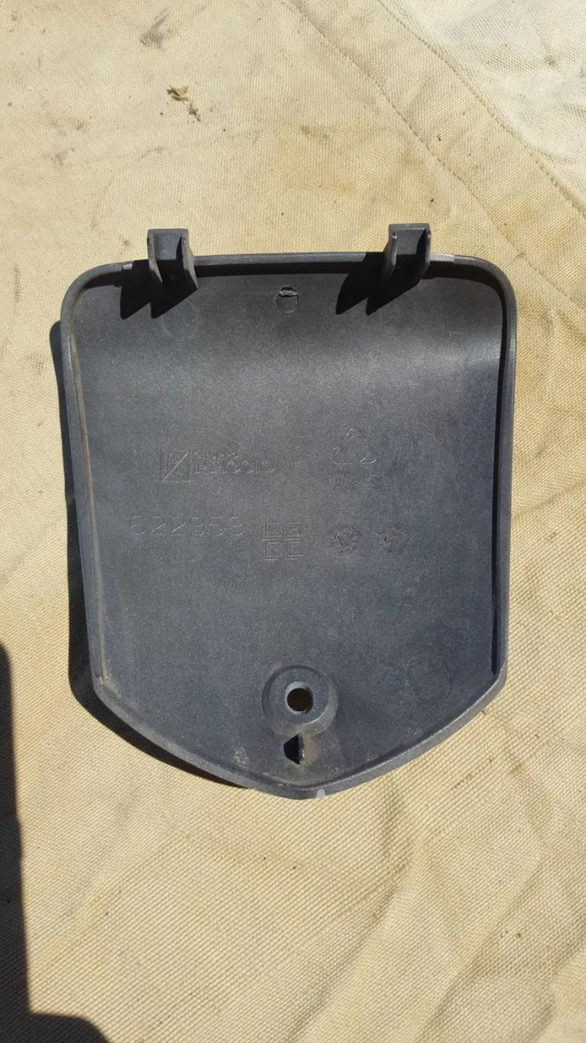 Coperchio Manubrio MP3 Piaggio (4)