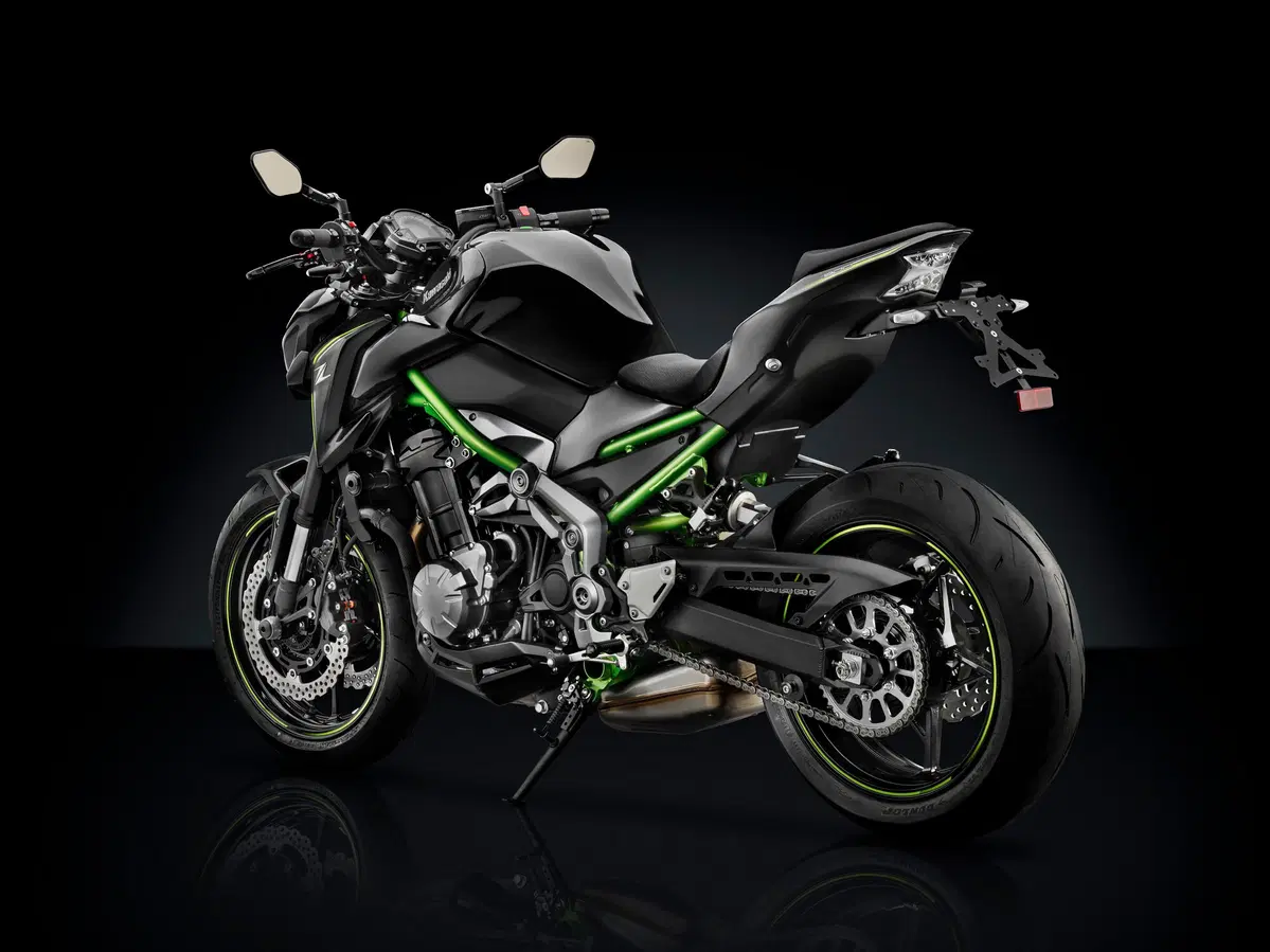 Rizoma per le Kawasaki Z650 e Z900 (17)