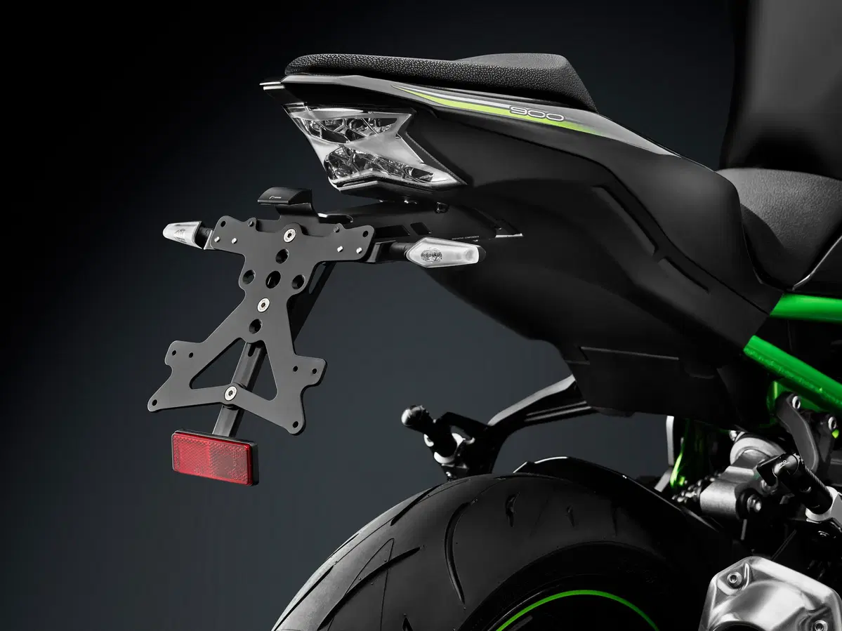Rizoma per le Kawasaki Z650 e Z900 (20)