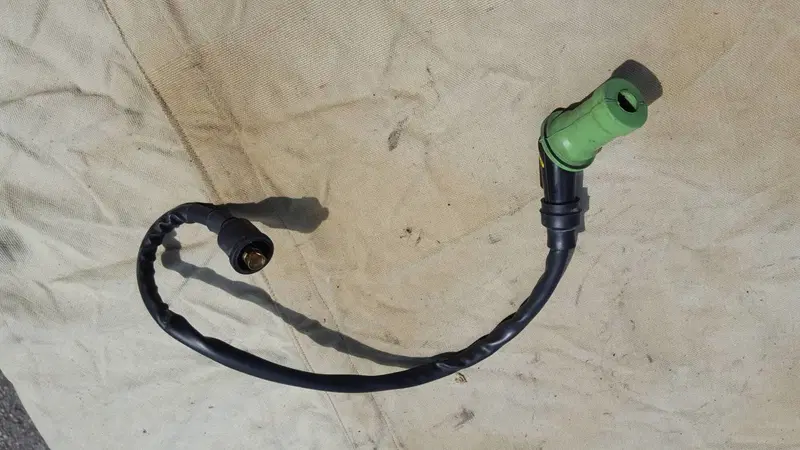 Cavo Candela MP3 Piaggio (3)