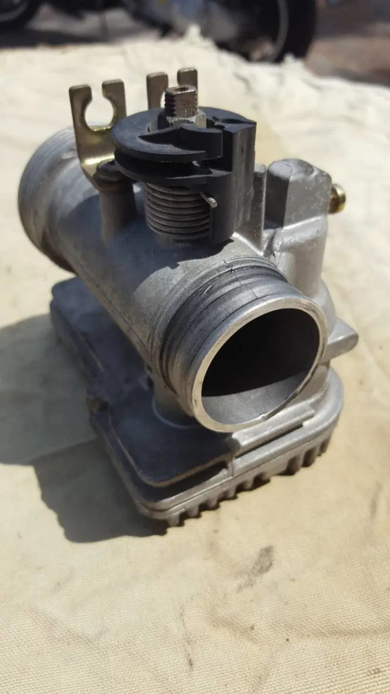 Copro Farfallato MP3 Piaggio (5)