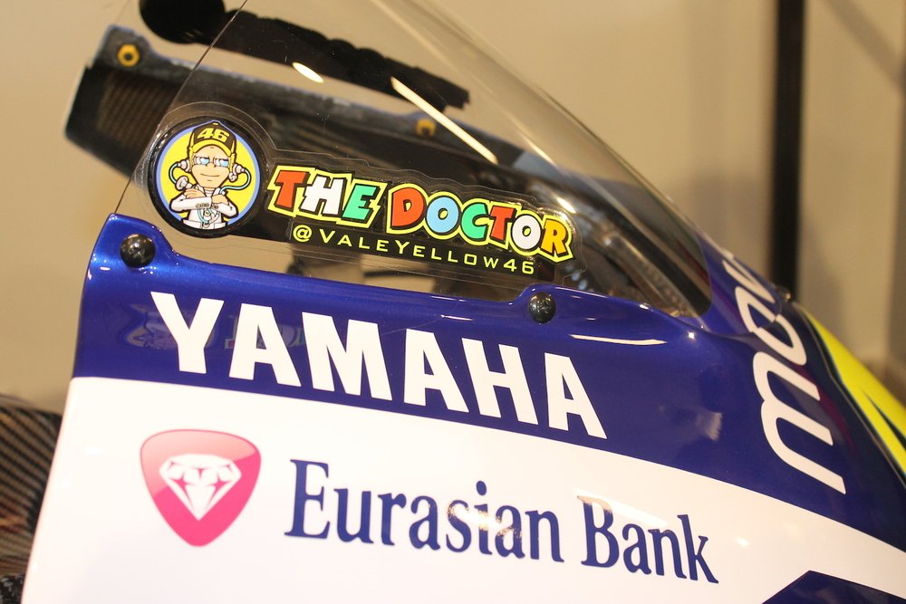 la M1 di Valentino Rossi &egrave; stata la moto pi&ugrave; fotografata all&#039;inaugurazione del nuovo punto vendita Yamaha a Roma