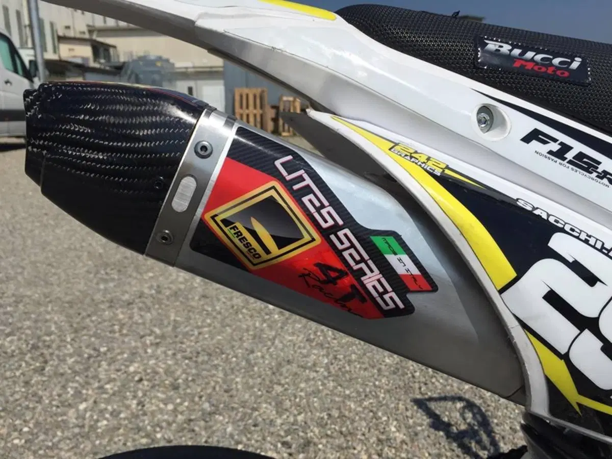 Bucci Moto BR1F15-R BR1F15-R CR (2017) (3)