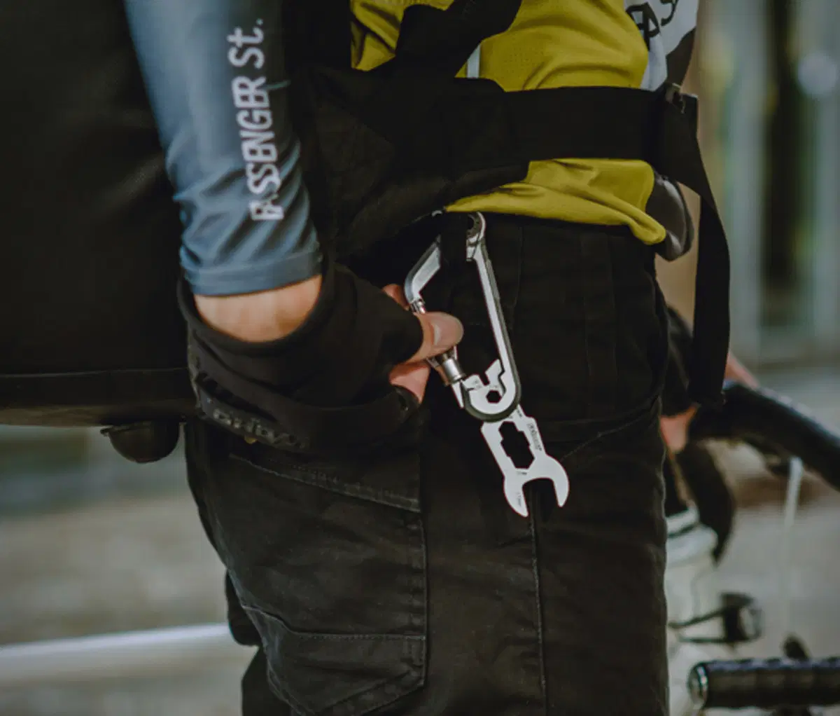  WOKit 2.0 Cycling Kit, il moschettone che si trasforma in cassetta degli attrezzi (6)