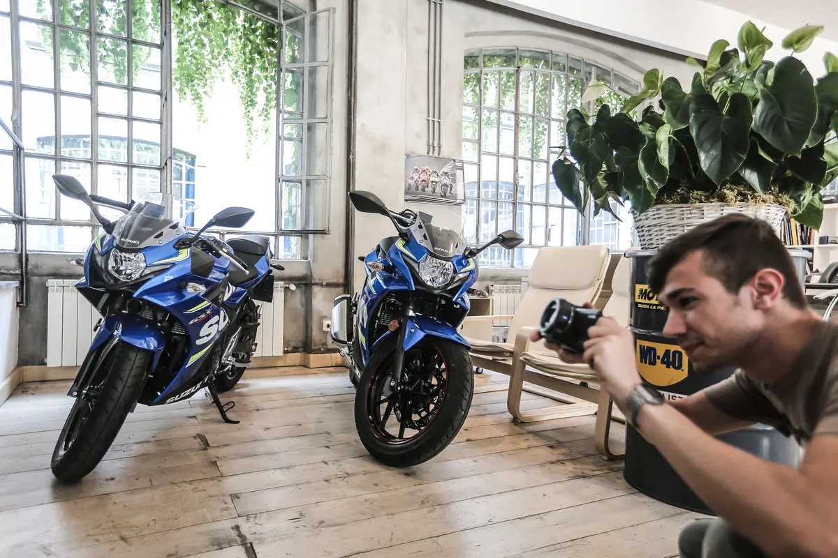 Suzuki GSX250R: la nostra prova in città e sui passi con Passione Motori (4)