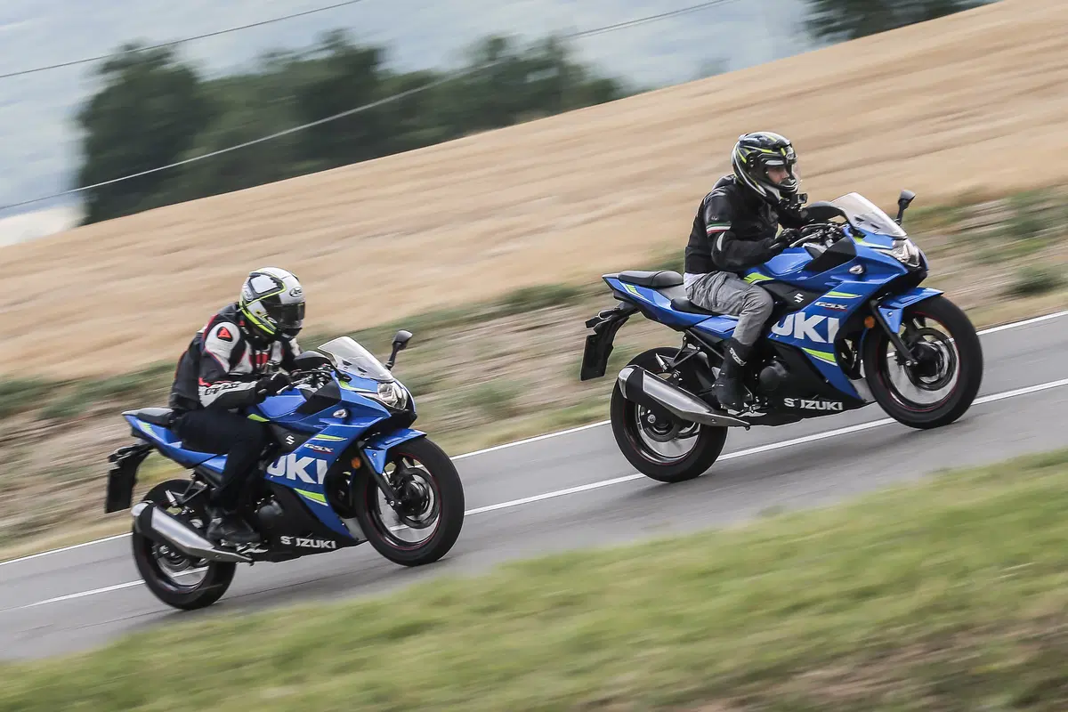 Suzuki GSX250R: la nostra prova in città e sui passi con Passione Motori (21)