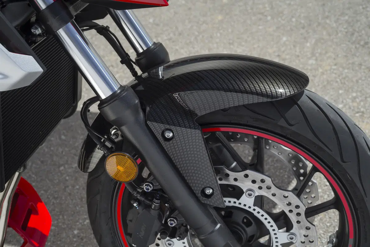 Honda CB650F 2017: la naked si fa in quattro (35)