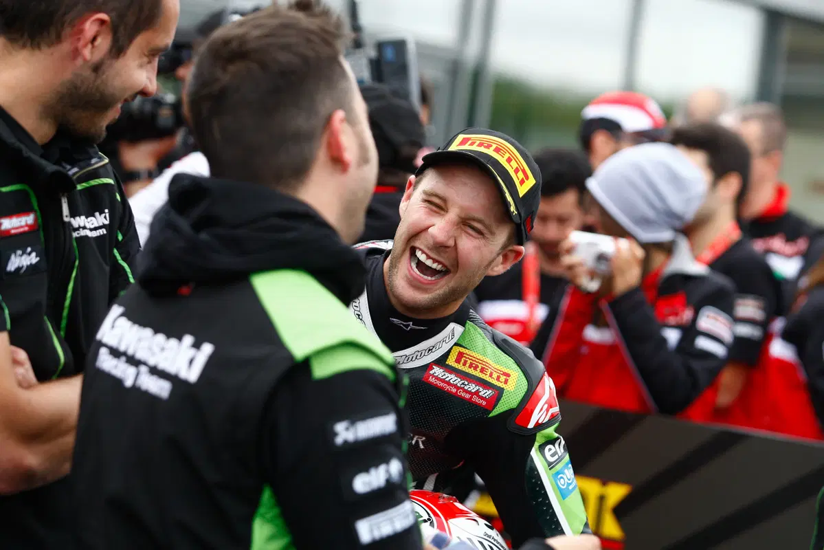 SBK, Jerez 2015. Rea campione del mondo SBK. Gara 1 a Sykes (10)