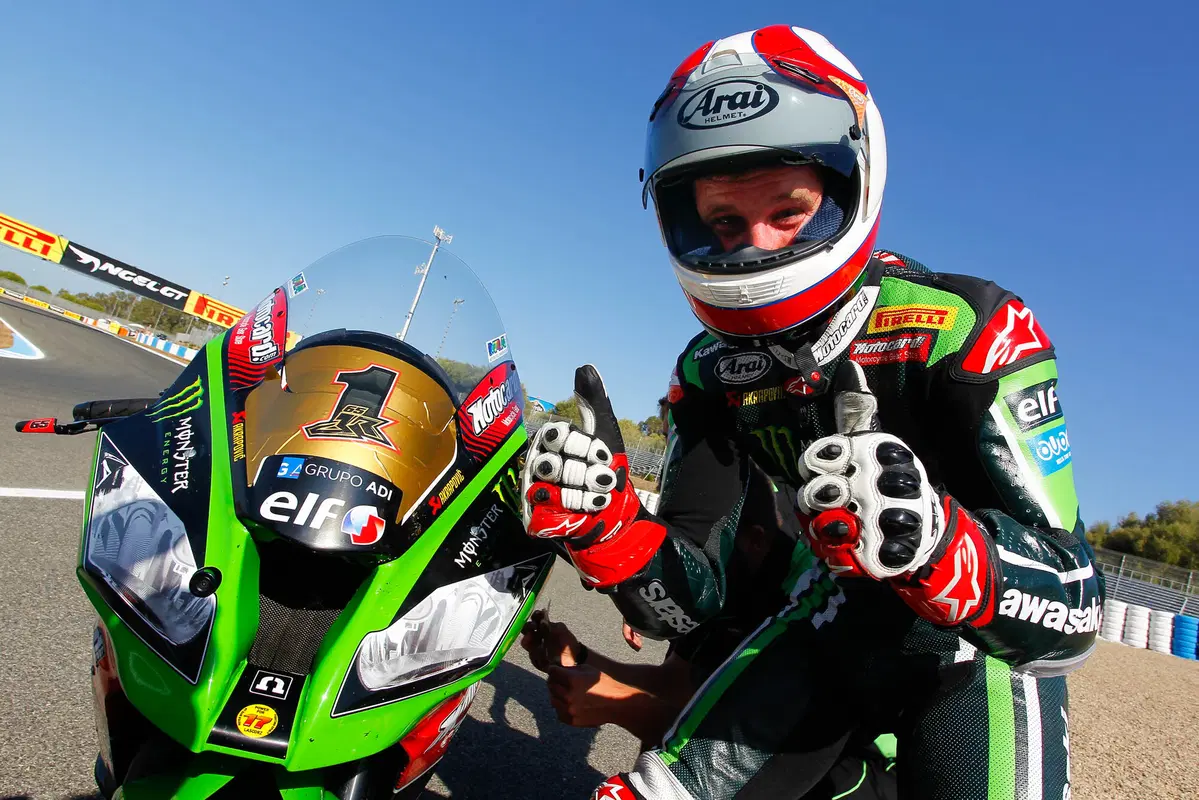 SBK, Jerez 2015. Rea campione del mondo SBK. Gara 1 a Sykes