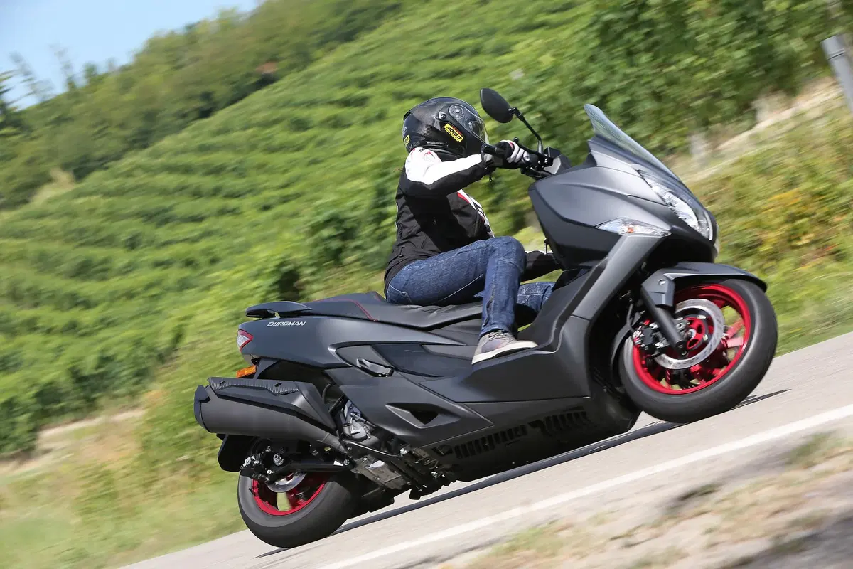 Suzuki Burgman 400 ABS