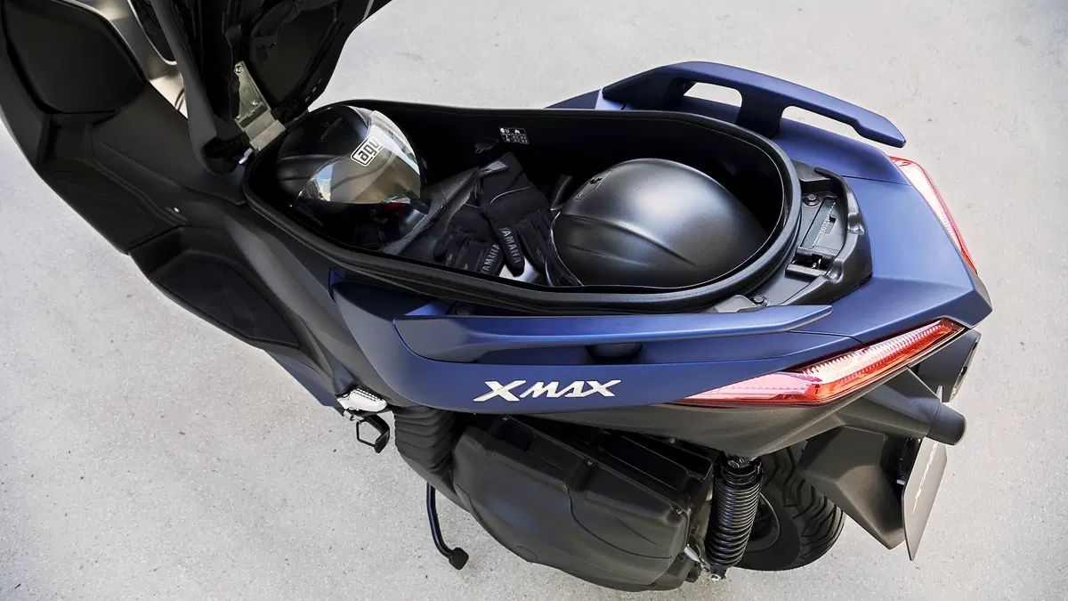 Yamaha X-MAX 400 2017 (5)