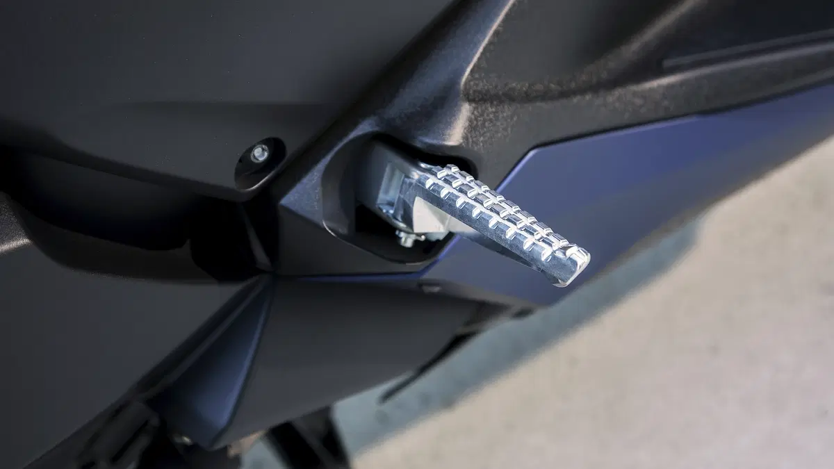 Yamaha X-MAX 400 2017 (10)