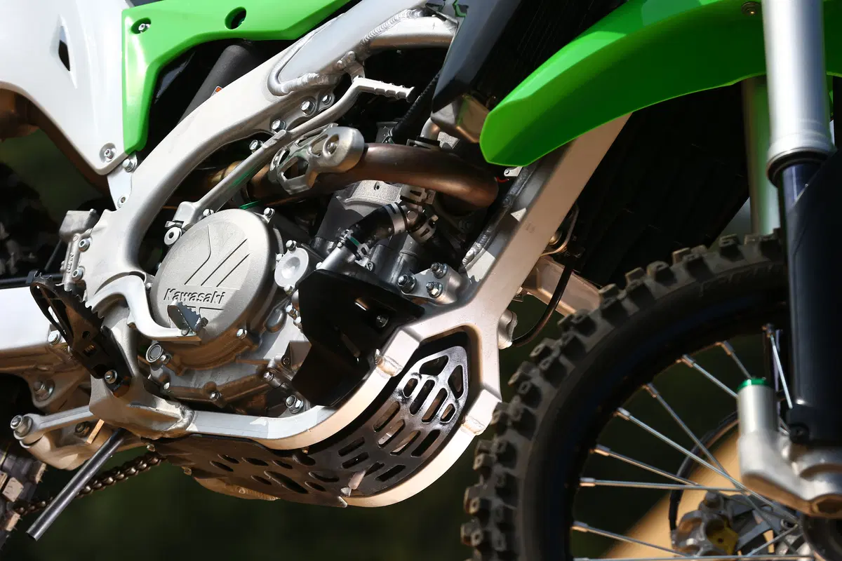Kawasaki KX 450F 2016 (9)