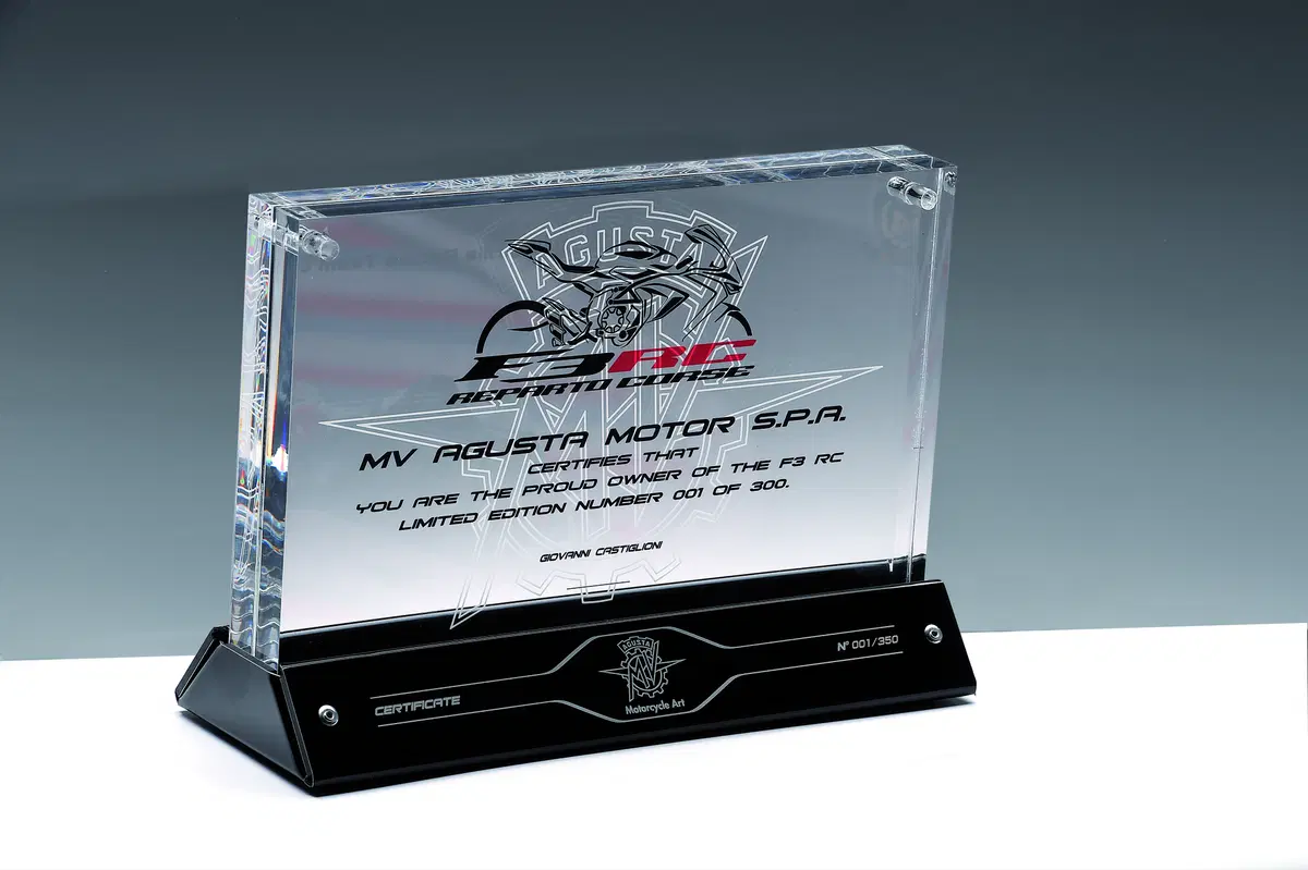 MV Agusta F3 RC 675 e 800 in serie limitata (20)