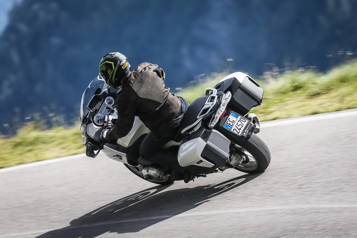BMW R 1200RS ed R 1200RT: la prova totale (11)