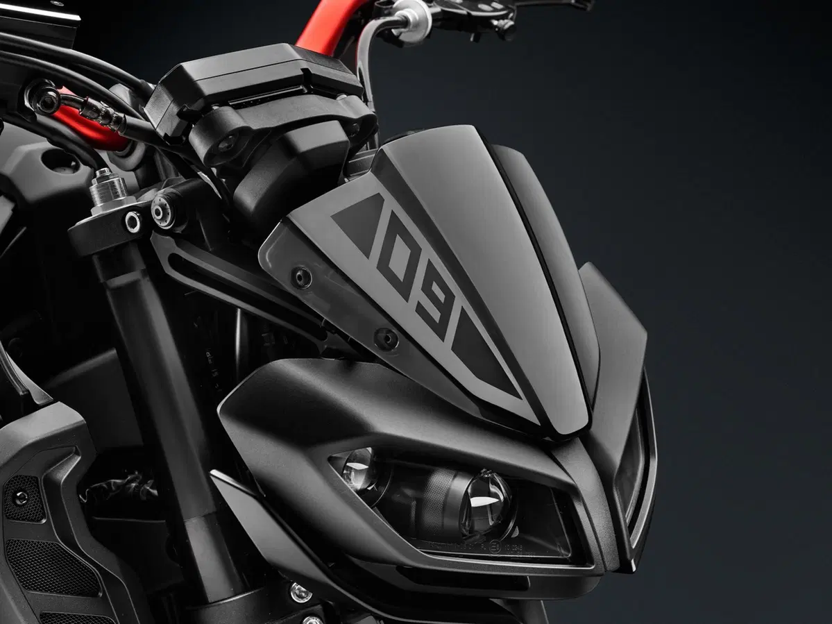 Rizoma per la Yamaha MT-09 (14)