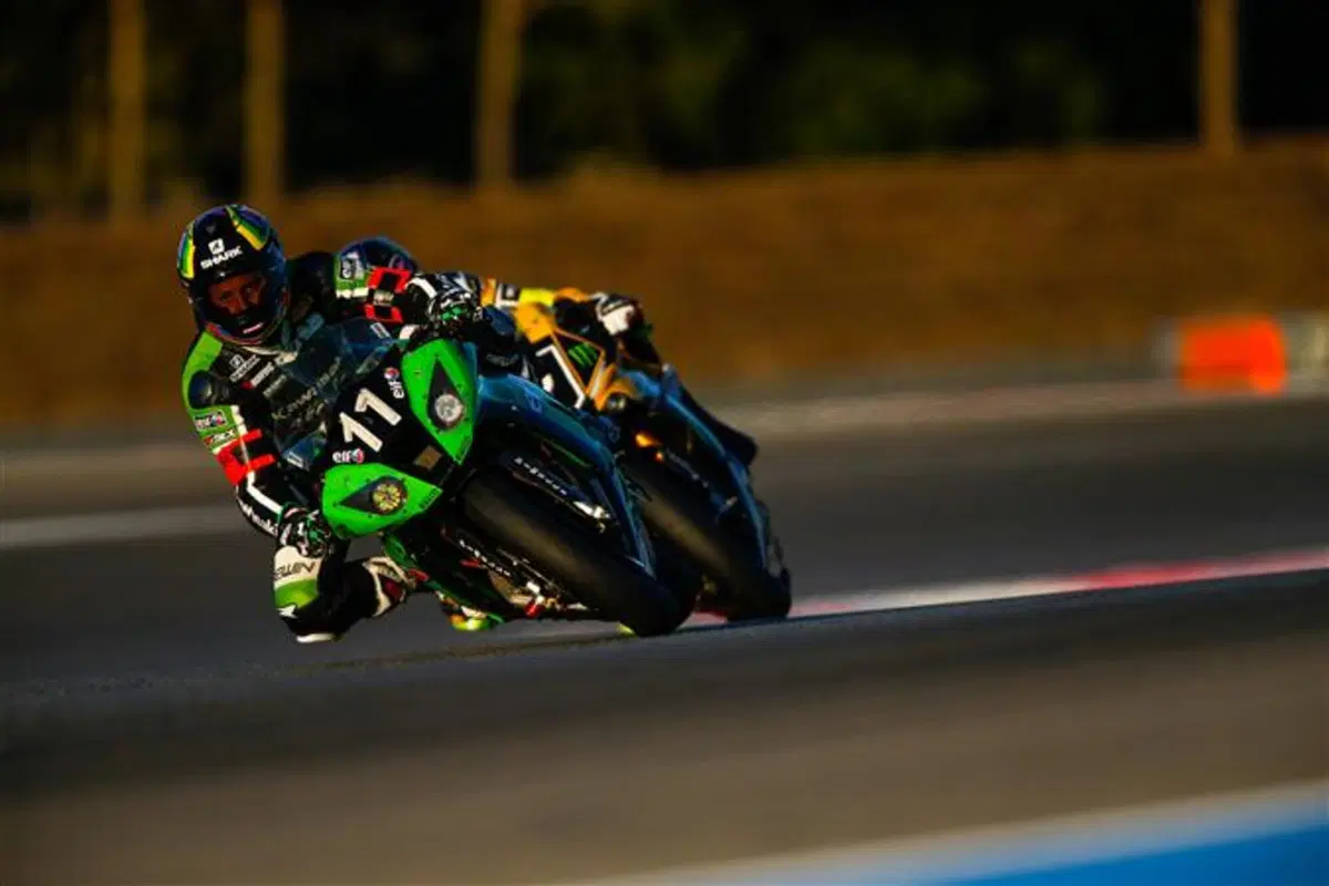 SRC Kawasaki vince il Bol d'Or 2015 e SERT Suzuki il titolo Endurance (12)
