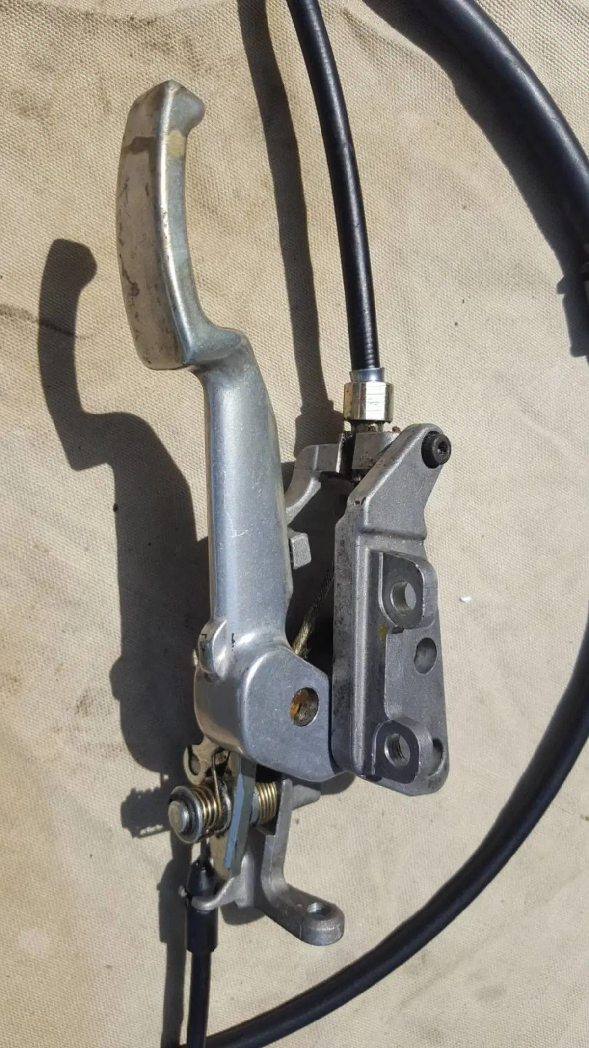Freno Stazionamento MP3 Piaggio (4)