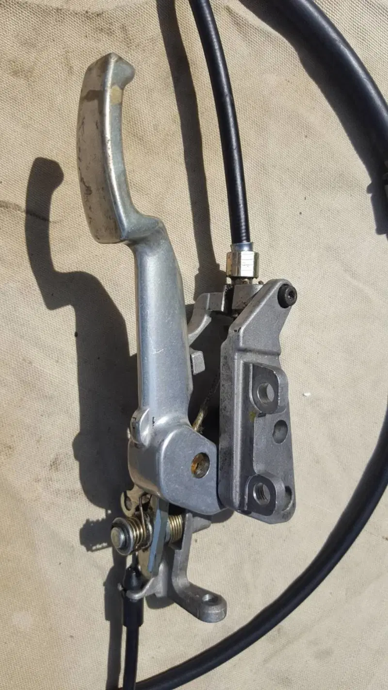Freno Stazionamento MP3 Piaggio (4)