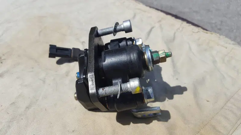 Pinza Anteriore MP3 Piaggio