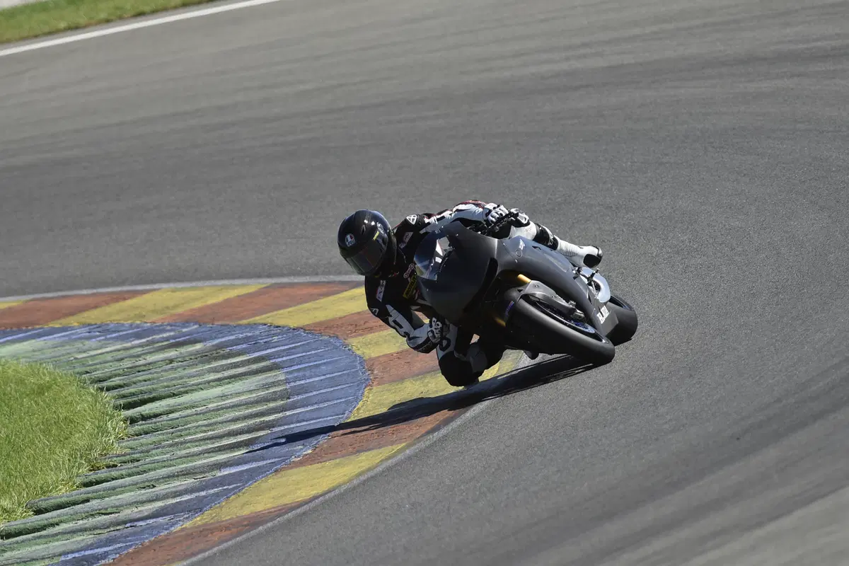 Honda RC 213V-S (5)
