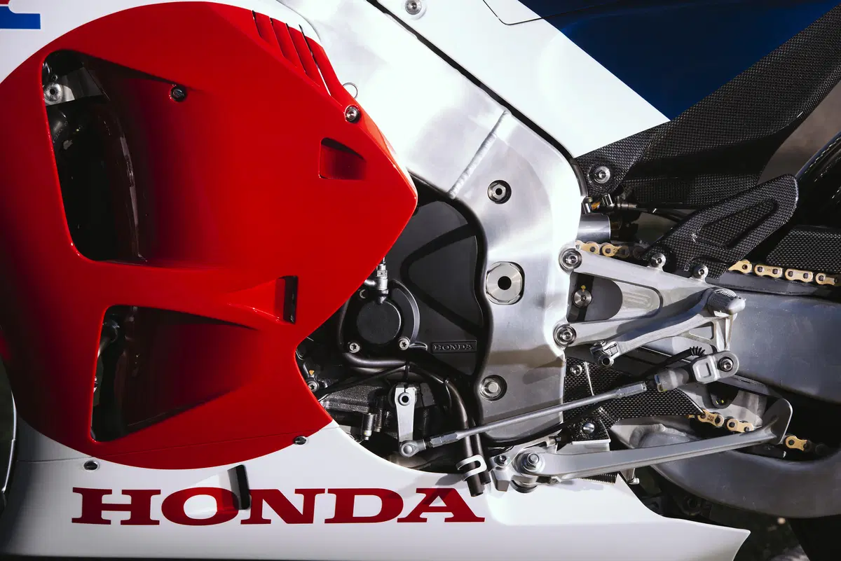 Honda RC 213V-S (20)