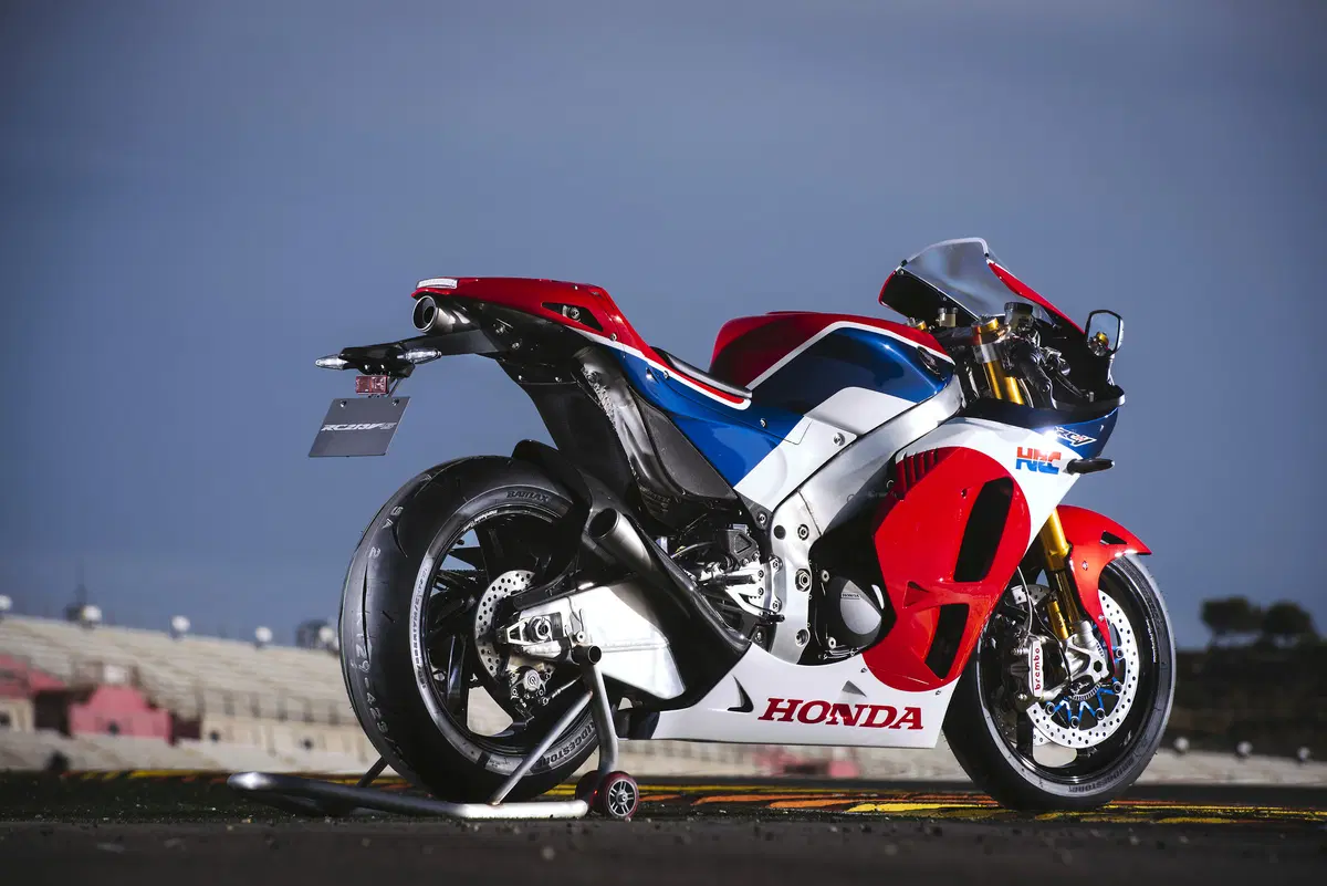 Honda RC 213V-S (21)