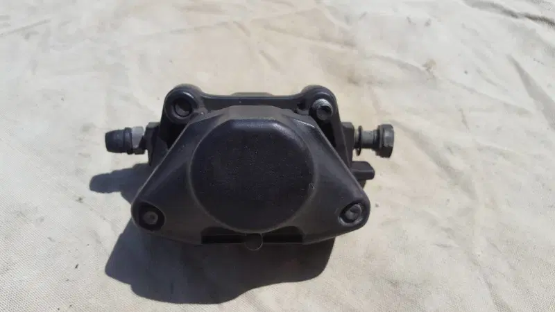 Pinza Anteriore DX MP3 Piaggio (6)