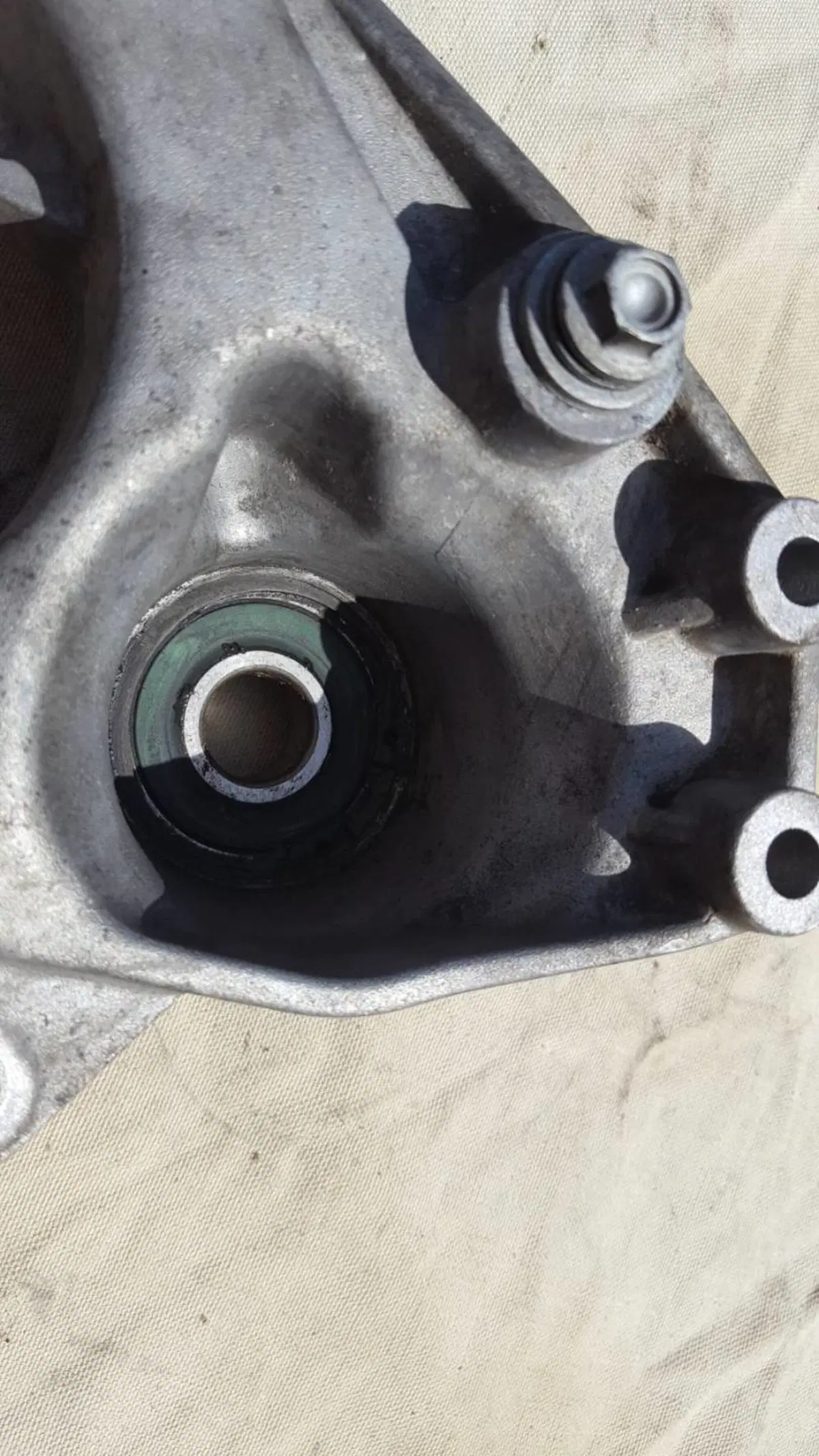 Staffa Ruota Post MP3 Piaggio (3)