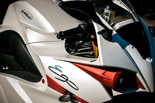 Energica Ego, dato il livello del prodotto, è estremamente personalizzabile anche nei colori