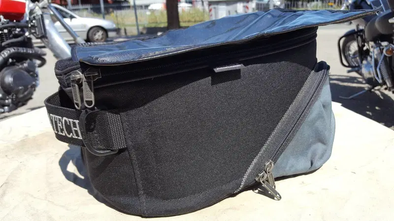 Borsa Serbatoio Touratech (2)