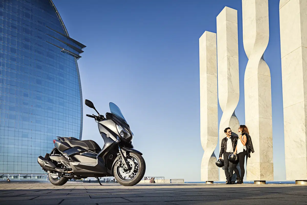 Yamaha X-MAX, Iron MAX e gamma 50 2016 (3)
