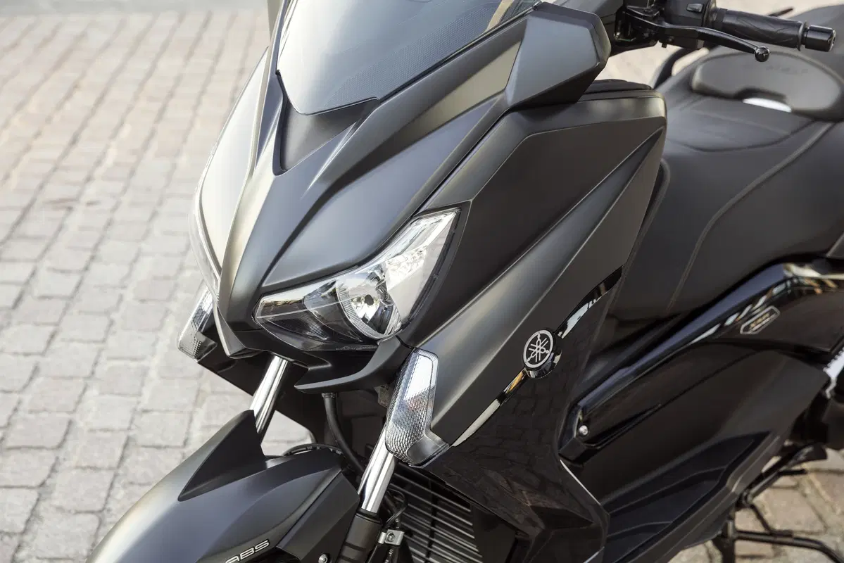 Yamaha X-MAX, Iron MAX e gamma 50 2016 (14)