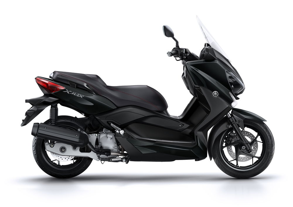 Yamaha X-Max 125 Iron Max ABS (2016) (4)