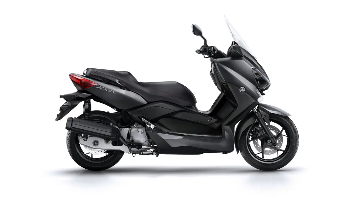 Yamaha X-Max 125 X-Max 125 Iron Max ABS (2016) (6)