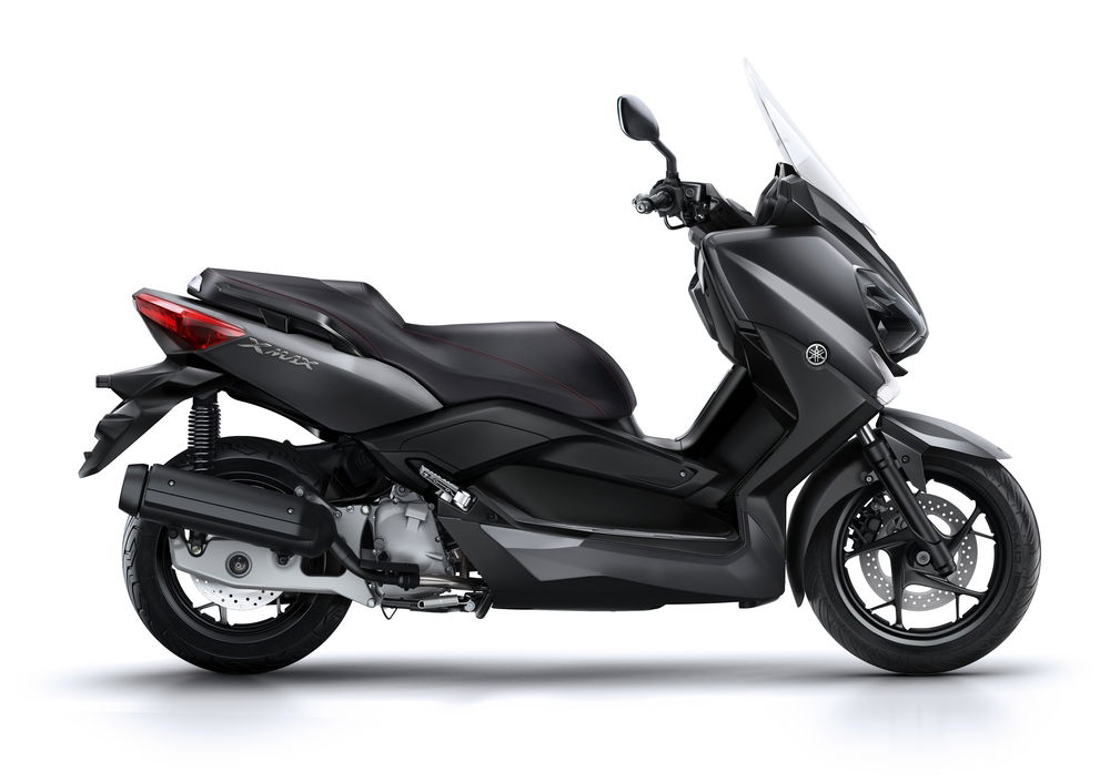 Yamaha X-Max 250 Iron Max ABS (2016) (3)