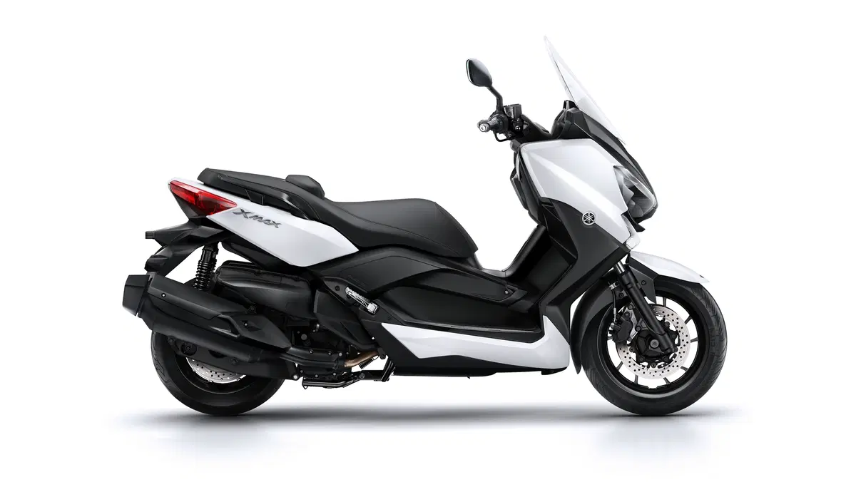 Yamaha X-Max 400 X-Max 400 Iron Max ABS (2016) (8)