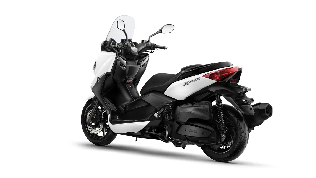 Yamaha X-Max 400 X-Max 400 Iron Max ABS (2016) (9)