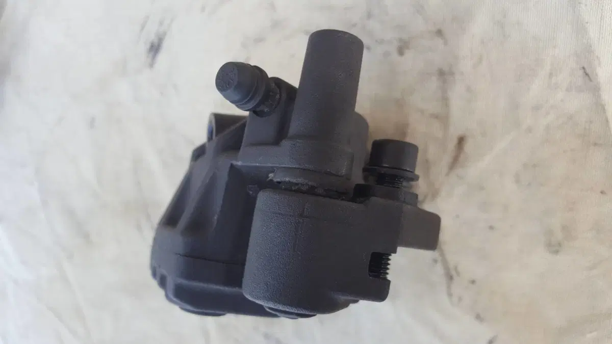 Pinza Freno Anteriore Suzuki (5)